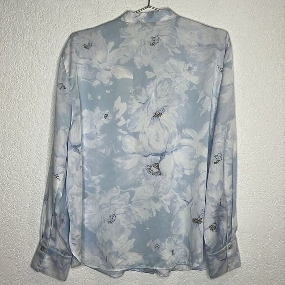 NWT Vince Painted Magnolia Band Collar Blouse -POWDER BLUE Satin Large - Picture 6 of 13